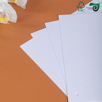 FSC 180gsm 350gsm  Bristol Board Paper High Folding Performance For Handicrafts  Printing
