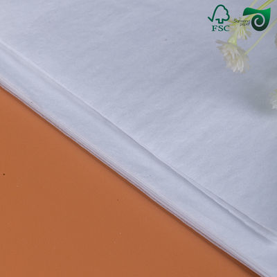 FSC 38gsm Food Grade White Greaseproof Paper Food Basket Liners For Sandwiches