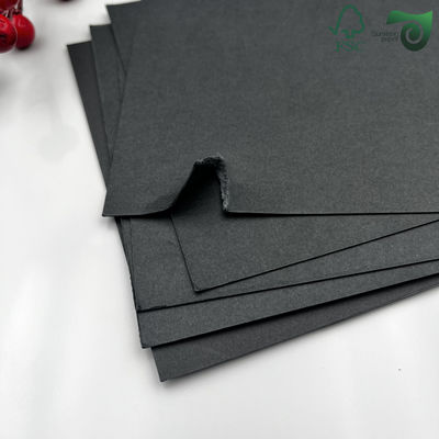 FSC Fold Resistant Double Sided Black Card Paper 150gsm 180gsm For Shopping Bags