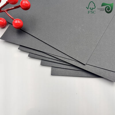 FSC Certified Uncoated Black Kraft Paper 300gsm Ideal For Wine Box Gift Box Packaging