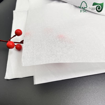 FSC 35gsm 40gsm Food Safe Coated Silicone Wrapping Paper For Baking 12 18 Inches