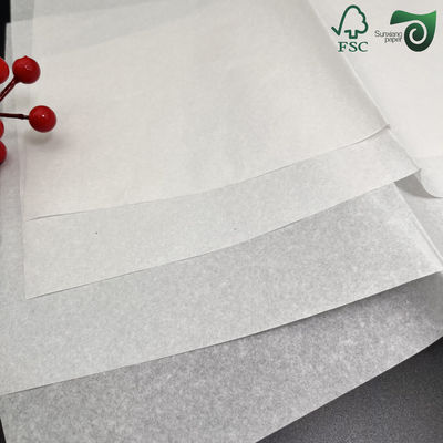 FSC 35gsm Food Grade White Greaseproof Paper  Food Basket Liners For Sandwiches