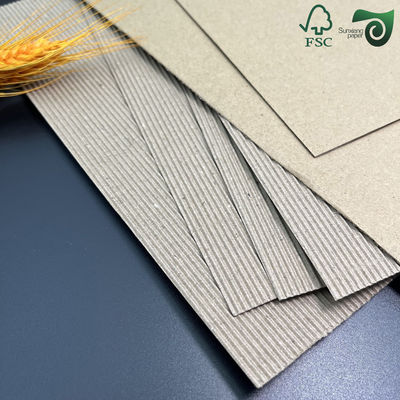 FSC Recyclable Kraft Liner Board Corrugated Paper Roll 80gsm 90gsm 110gsm For Carton Box