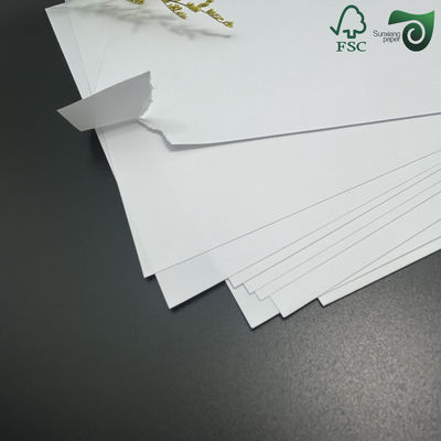 FSC 300g Glossy White Black Core Glazed Playing Card Paper 494mm 685mm