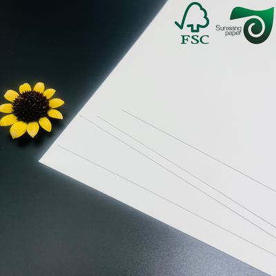 FSC Smooth White Virgin Wood Pulp Cardboard Sheets 230gsm For Premium Invitation Cards