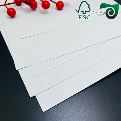 High Stiffness FSC Ivory Board FBB White Paper Board 300GSM 350GSM  Ideal For Rigid Packaging 72x102cm Format