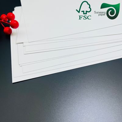 170gsm 190gsm C1S Ivory SBS Paper Board For Garment Hangtags 30 40 Inch