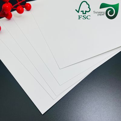 FSC 35" White SBS Board FSC Smooth Surface 12pt 18pt Excellent Printing Effect