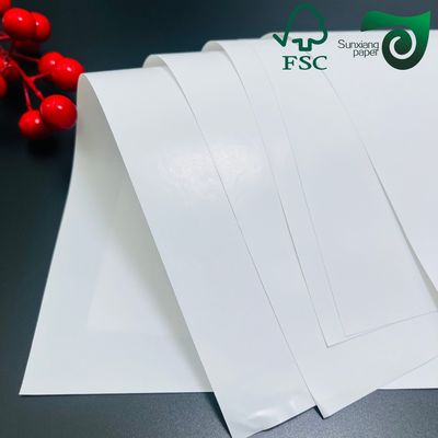 FSC 250gm hohe Helligkeit glänzendes Textcover Papier 610mm 860mm hervorragende Druckfähigkeit