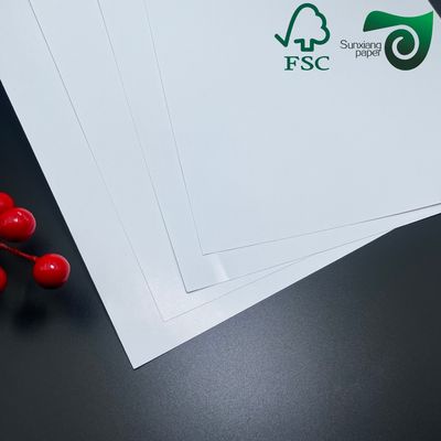 180 gm 200 gm C2S Glanzweißes Kunstpapier Ideal für den Katalogdruck 635 mm 940 mm