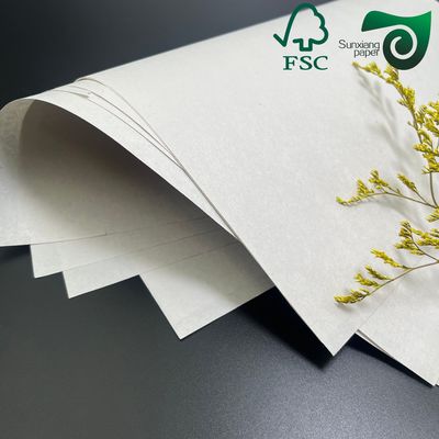 FSC Uncoated Newsprint Paper Roll 45gsm 820mm Width Lightweight Recycled Paper