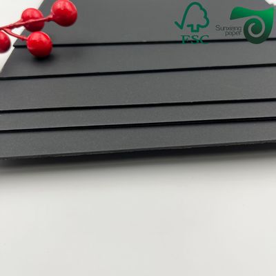 FSC 120g 180g Virgin Pulp Solid Black Paper High Burst Resistance For Premium Shopping Bags