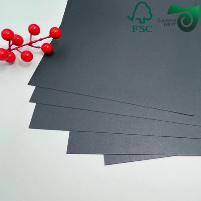 FSC Certified 250gsm Virgin Pulp Solid Black Paper For Luxury Packaging Solutions
