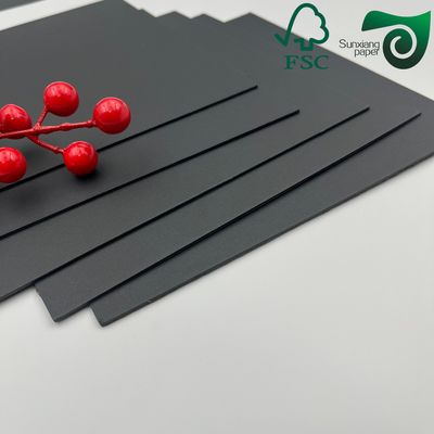 FSC 300g 350g 65 90cm Uncoated Black Kraft Paper Ideal For Gift Box Manufacturing