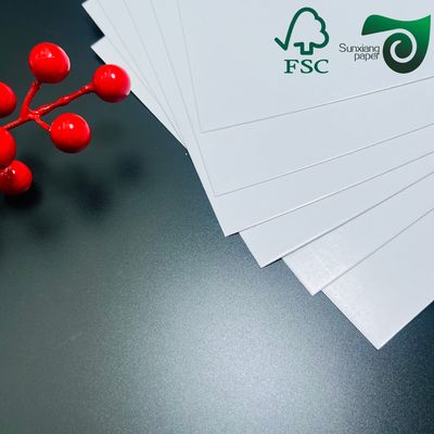 280gsm 300gsm Blue Core C2S Cardboard Matte Glossy Options for Poker Cards FSC Wrapping paper