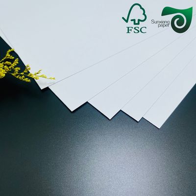 300gr 310gr Double Sided Glossy Cardboard Paper 70cm 100cm Kink Resistant