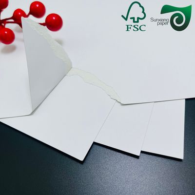 FSC Certified Bright White C1S SBS Paper Board 210grs 260grs Ideal For Folding Cartons