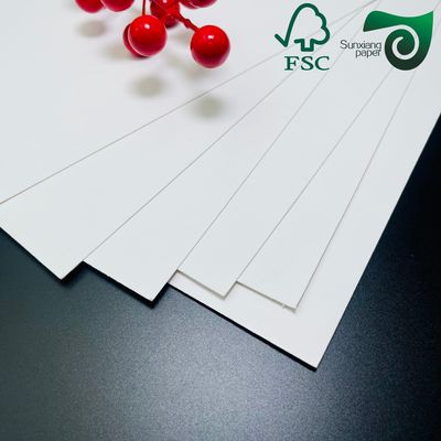 FSC 350gsm Food Safe White Cardboard Single Side Coated  High Hardness For Durable Food Containers