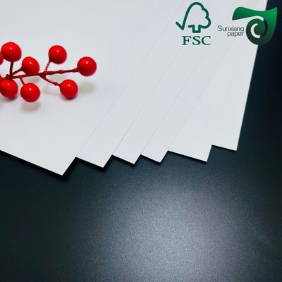 C1S Premium White Cardboard Sheets  Specialized For Cigarette Packets 250gsm 220gsm