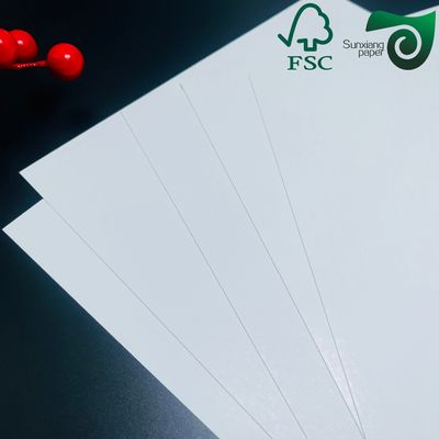 FSC 280gsm 300GSM 400gsm  C1S Folding Box Board  High Stiffness For Cosmetics Packaging