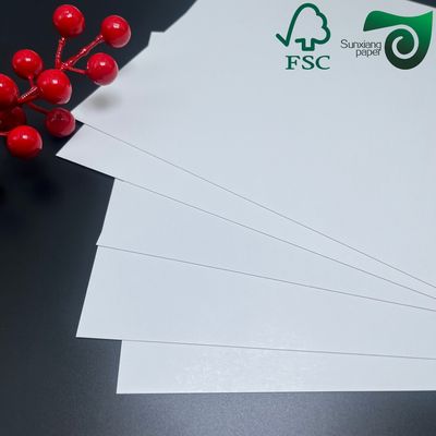 FSC C1S Glossy Coated Paper  100gsm Smooth Board With Excellent Ink Absorption