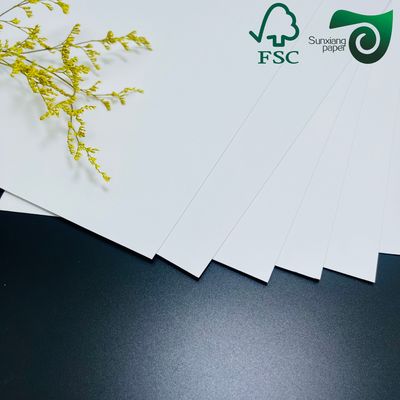 300gsm FSC Single Sided Coated CardBoard C1S High Fold Strength For Food Packaging