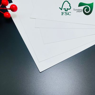 FSC 250gsm Food Grade Pastry Cake Packaging Paper With High Stiffness Board Paper