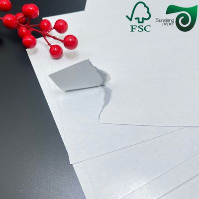FSC 290gsm 300gsm Black Core White Cardboard Ideal For Trading Cards Production