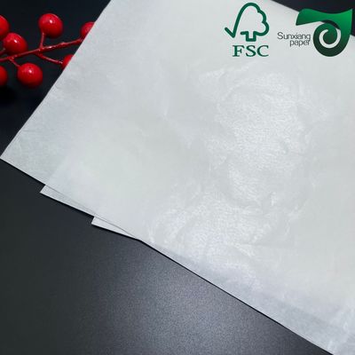 FSC 40gsm 50gsm Jumbo Roll Grease Proof Paper With Easy Slip Property Kit Sizes 3 5  7