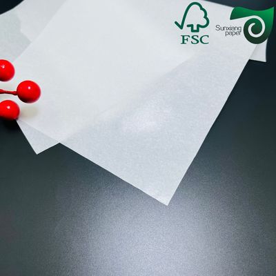 FSC 40gsm 50gsm Jumbo Roll Grease Proof Paper With Easy Slip Property Kit Sizes 3 5  7