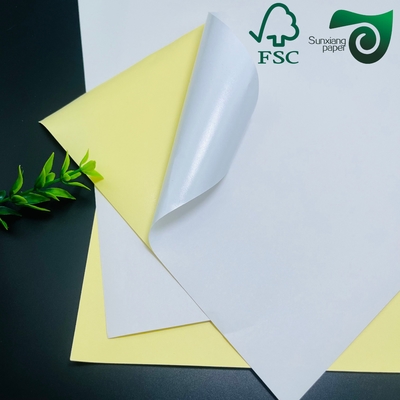 FSC Single Side Cast Coated Glossy White Adhesive Sticker Paper 75gsm 80gsm Supermarket Use