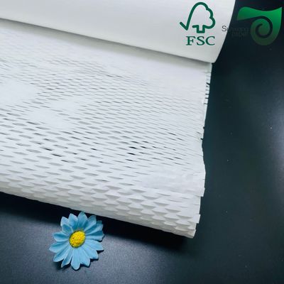 White FSC Eco Friendly Honeycomb Paper Packaging Material  Shockproof Anti Fall Express Cushion Pad