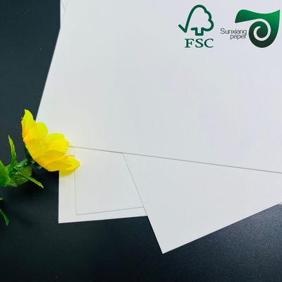 FSC 150gsm 170gsm 190gsm Virgin White Kraft Paper Rolls  Perfect For Making Paper Bags