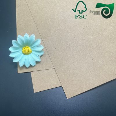 FSC 300gsm Kraft Liner Paper Crafted For Box Packaging Applications Delivering Excellent Durability And Print Surface