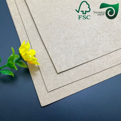 FSC 300gsm Kraft Liner Paper Crafted For Box Packaging Applications Delivering Excellent Durability And Print Surface