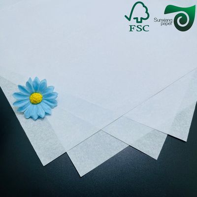 FSC White Greaseproof Paper 38gsm 40gsm Perfect For Lunch Wrapping Fried Snacks Bacon