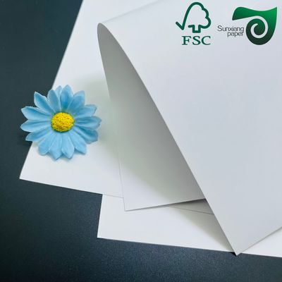 FSC 300gsm 350gsm Recyclable White C2S Coated Paper  Highly Polished Finish Art Paper