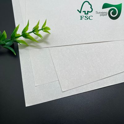 FSC Certified Newsprint Paper Roll 42gsm 52gsm 15cm Diameter Excellent Ink Absorption