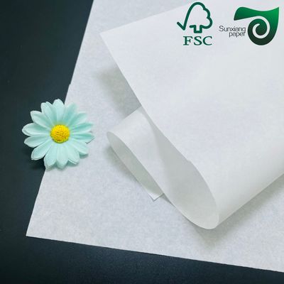 FSC Recyclable 28gsm White Food Grade Wrapping Paper For Straws  Cutlery Purity Virgin Wood Pulp