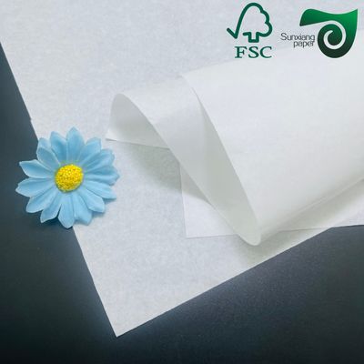 FSC 15gsm 17gsm White Translucent Tissue Paper Roll  For Fruit Wrapping
