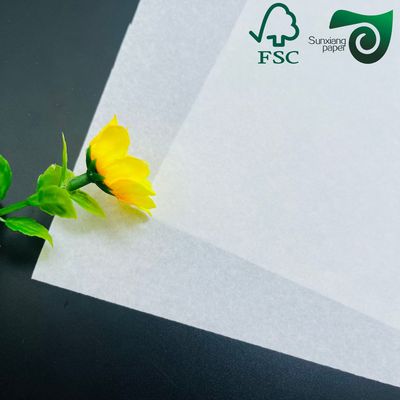 FSC 15gsm 17gsm White Translucent Tissue Paper Roll  For Fruit Wrapping
