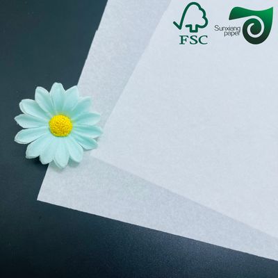 FSC 15gsm 17gsm  Translucent Glassine Paper Metal Protect Packing Paper Suitable For Gift Wrapping