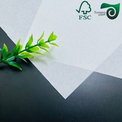 30gsm 40gsm High Temperature Resistant Cupcake Mould Paper Custom Size Food Grade Greaseproof Paper