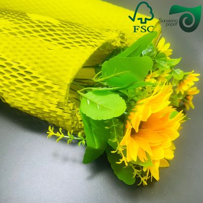 FSC Certified 80gsm Red  White Honeycomb Wrap  Eco Protection For Fragile E Commerce Goods