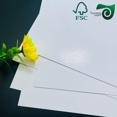 FSC 280gsm 330gsm C2S Glossy Paper Premium For Magazine Printing High Gloss Projects