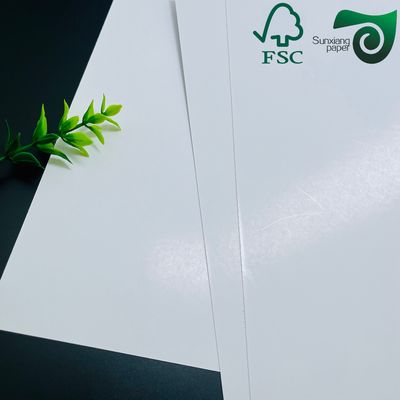 FSC Certified C2S Brilliant Gloss Couche Paper 100gsm 157gsm White Coated Cardboard