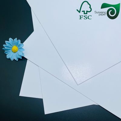 FSC 300gsm 350gsm C2S Glossy Paper Ideal For Magazine Printing With Vivid Colors Smooth Finish