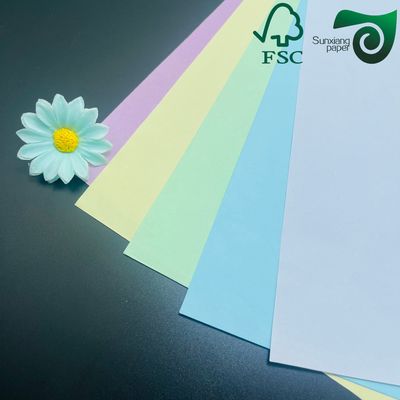 Eco Friendly Printed Carbonless NCR Paper Jumbo Roll 48gsm  55gsm 80gsm For Office Use
