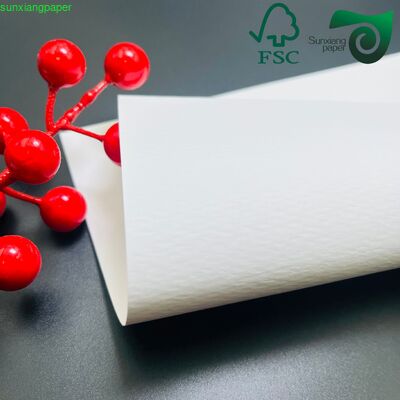 FSC 300gsm Leather Grain Embossed White Kraft Paper Premium Paper Artistic Packaging