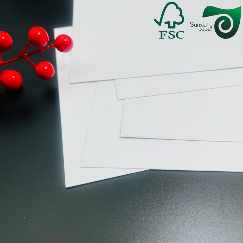 FSC  170gsm 190gsm C1S Ivory SBS Paper Board High Whiteness Ideal For Garment Hangtags